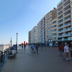 https://suite-iseghem-op-50-m-van-het-strand.ostend-hotel.net